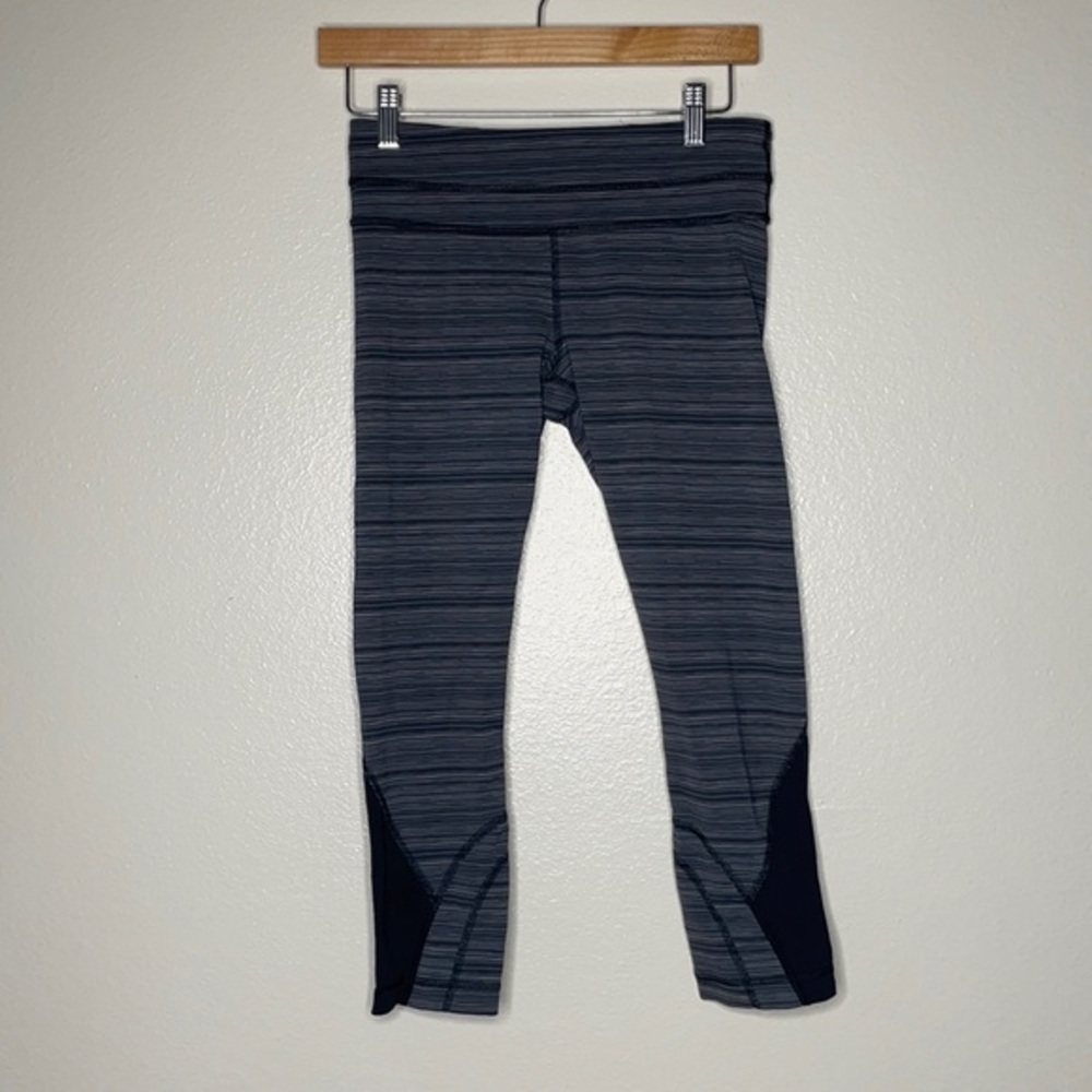 Lululemon Leggings Grey/Black Sz 6 Cropped